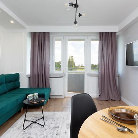 Metro Marymont Apartment By Noclegi Renters Warsaw Ngoại thất bức ảnh