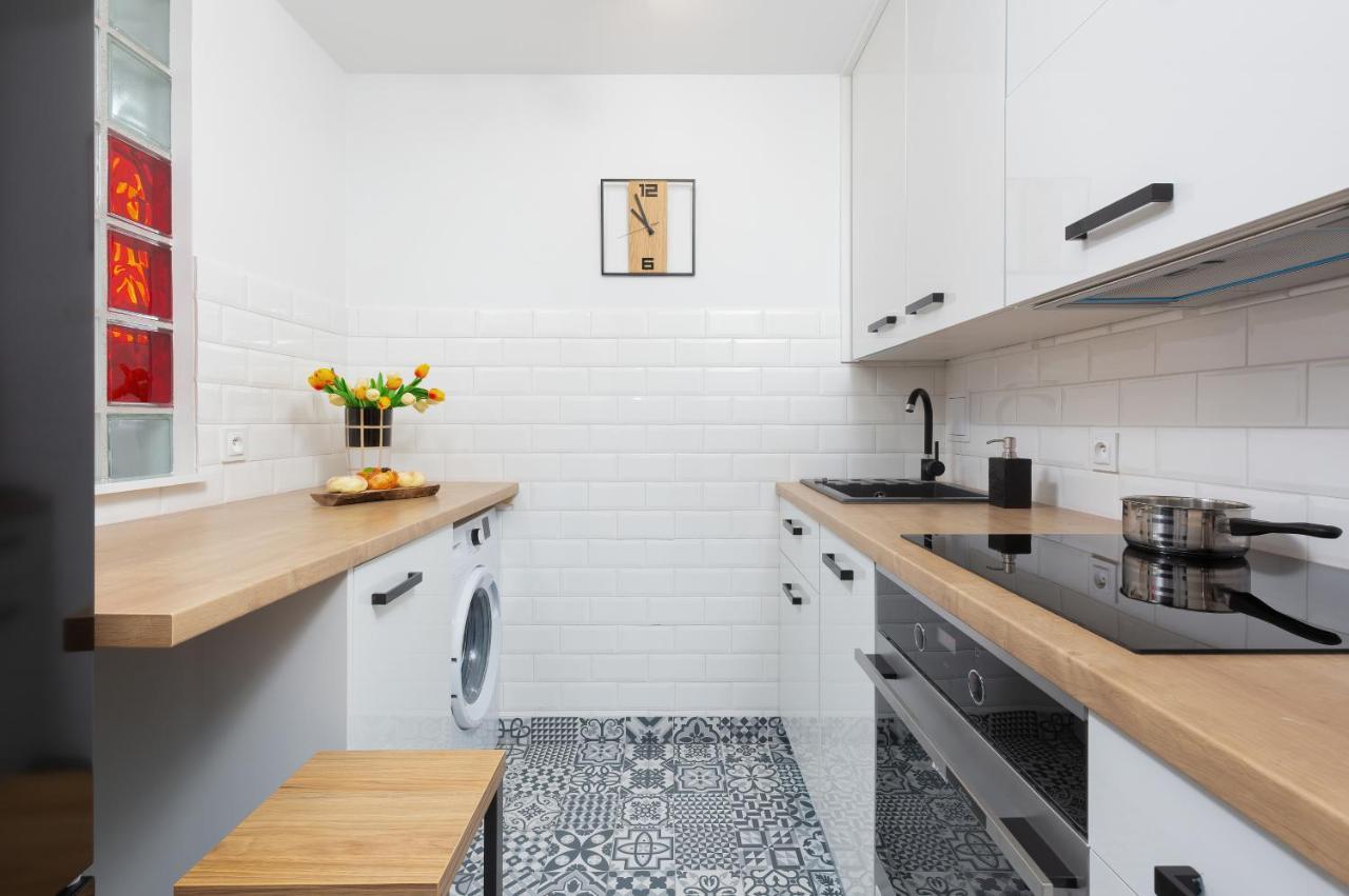 Metro Marymont Apartment By Noclegi Renters Warsaw Ngoại thất bức ảnh